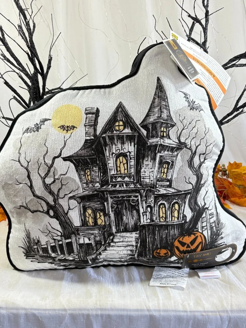 Halloween Spooky 18x20 Scary Haunted House Light Up Toss Decorative Pillow New